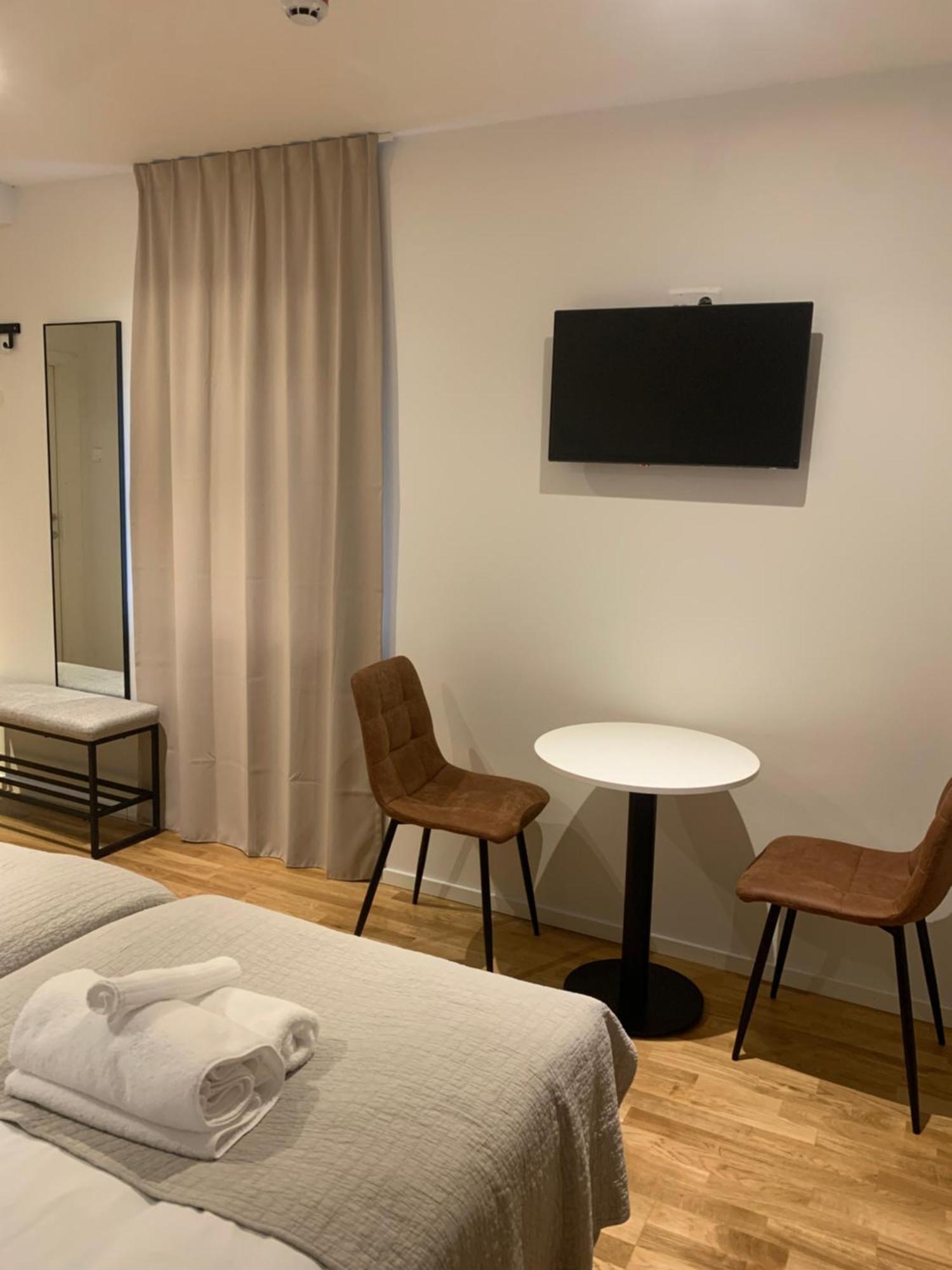 Edsviken Hotell Ab โซเลนทูนา ภายนอก รูปภาพ