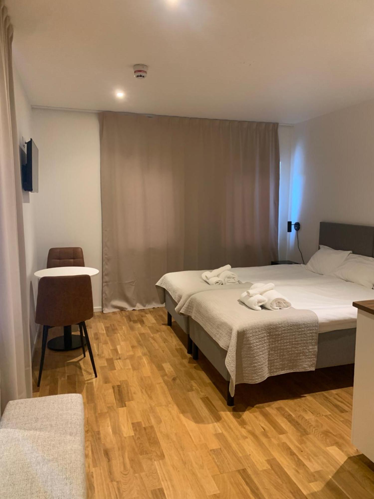 Edsviken Hotell Ab โซเลนทูนา ภายนอก รูปภาพ