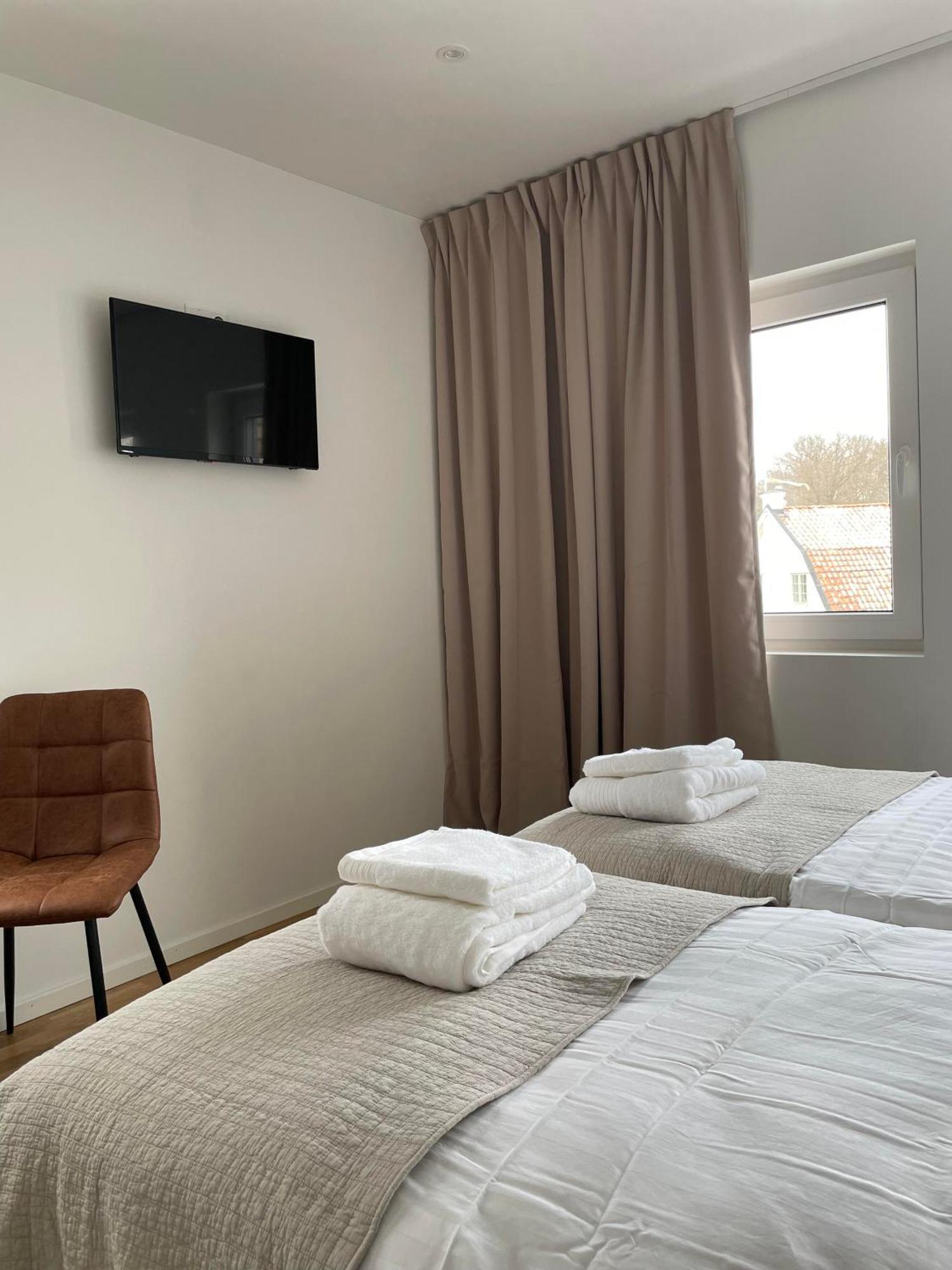 Edsviken Hotell Ab โซเลนทูนา ภายนอก รูปภาพ